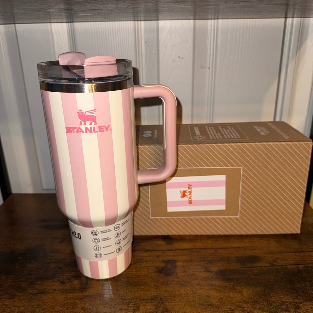 Stanley Peach Whip Cabana Gloss 40oz Pink Striped Tumbler